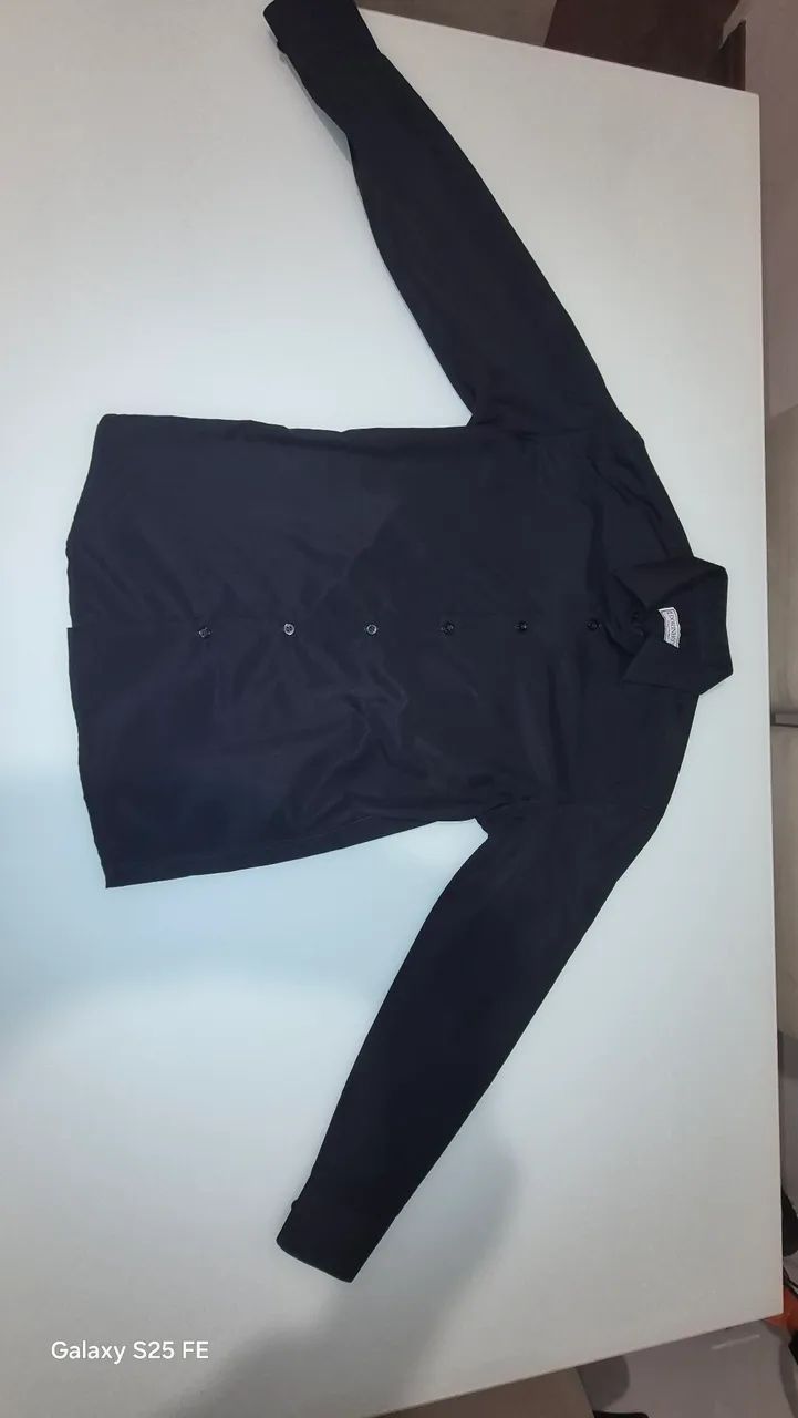 Camisa social azul escuro