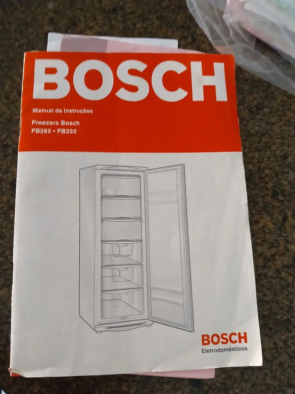 Vendo Freezer Bosch 320 litros - Foto 4