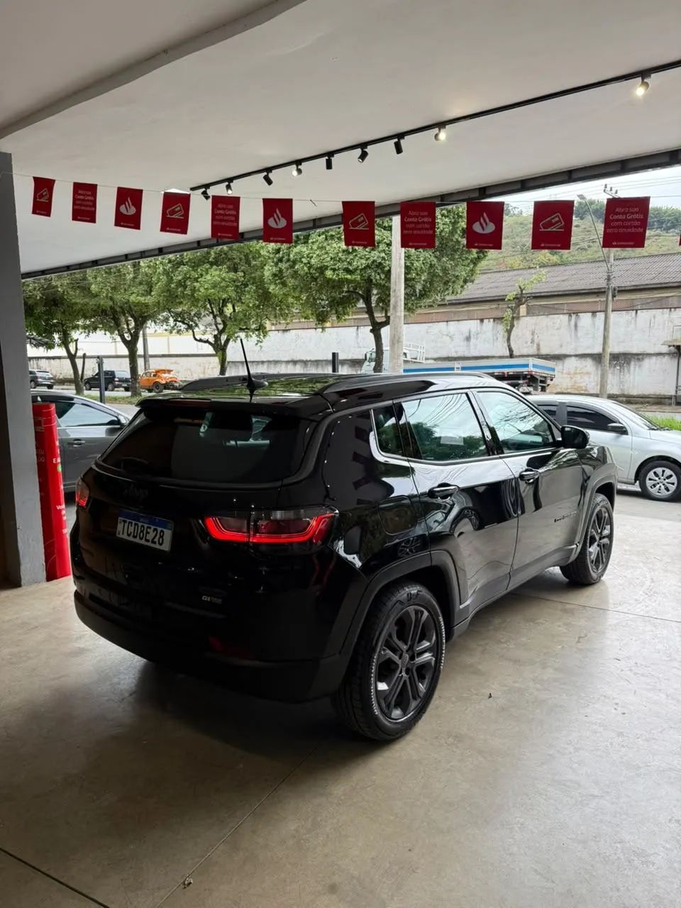 Jeep Compass Longitude Night Eagle 1.3 Flex 2025 - Foto 4