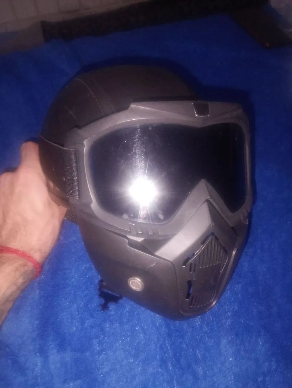 Capacete custom . Fica bem Loko no rosto - Foto 2
