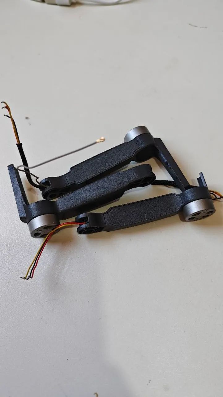 Braço com motor do Fimi mini 3