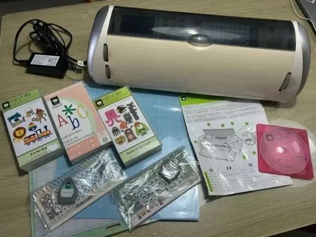 Cricut expression