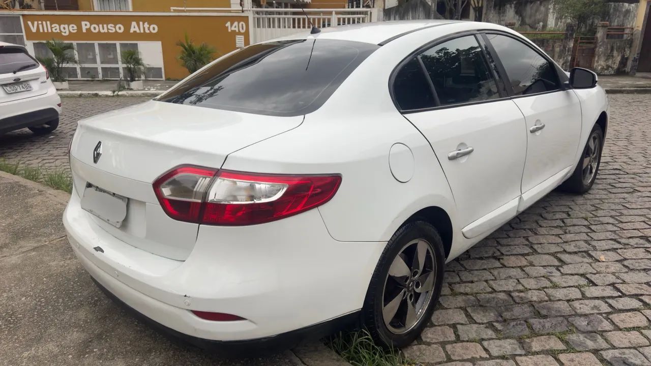 Renault Fluence FLUENCE Sed. Dynamique 2.0 16V FLEX Mec. 2014