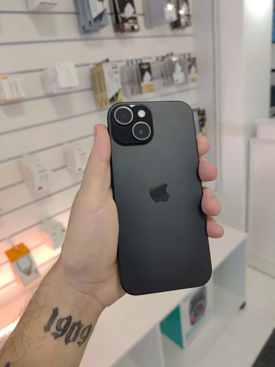 iPhone 15 Preto 128 Gb - Foto 2
