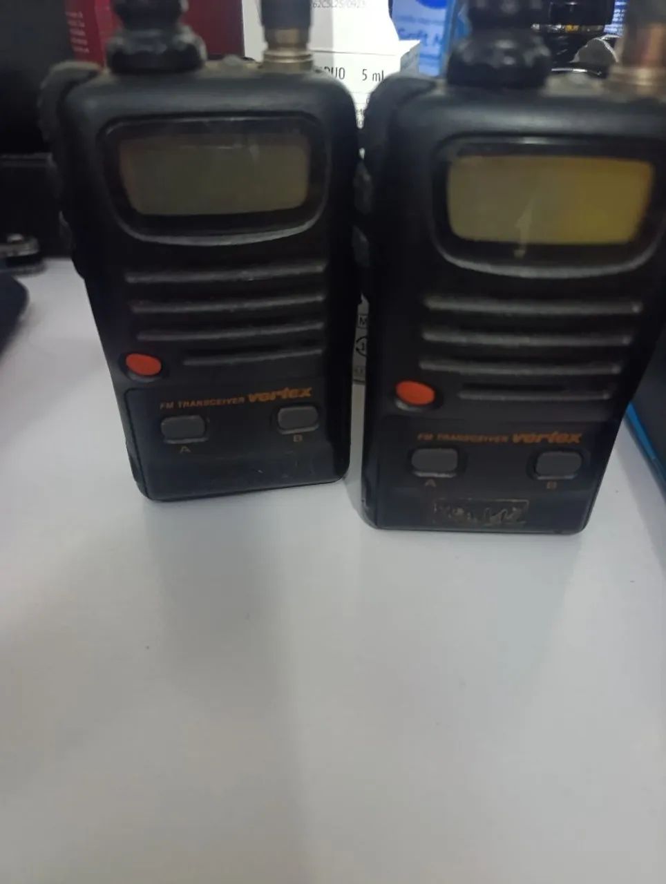 Rádio Ht pronto para esculta 