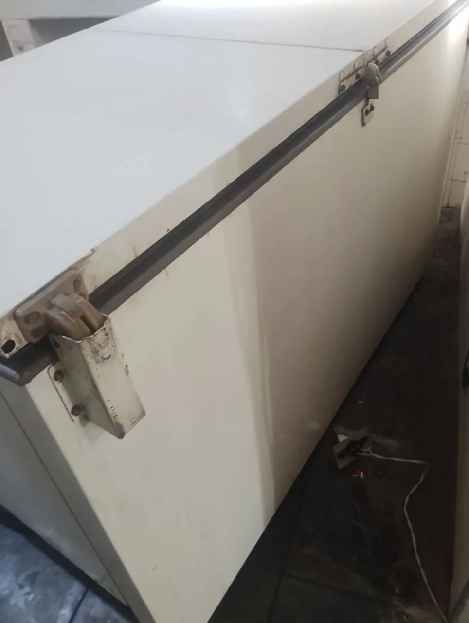  Vendo freezer horizontal Consul 534 litros - Foto 2