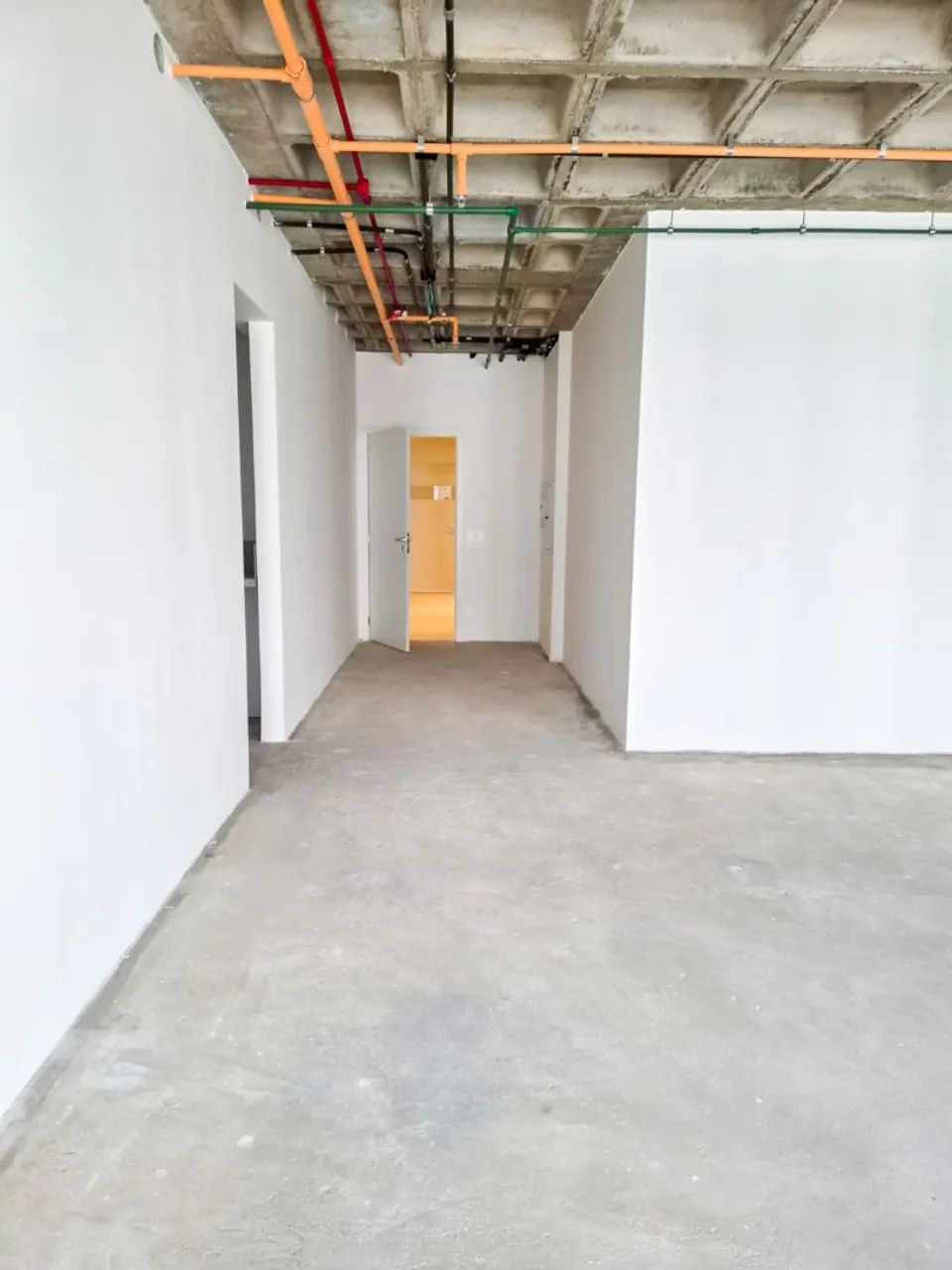 Sala para alugar no Edifício Quartier, Gleba Palhano - Foto 3
