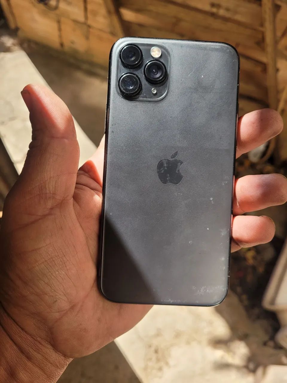 Iphone só película trincada, tela ok - Foto 4