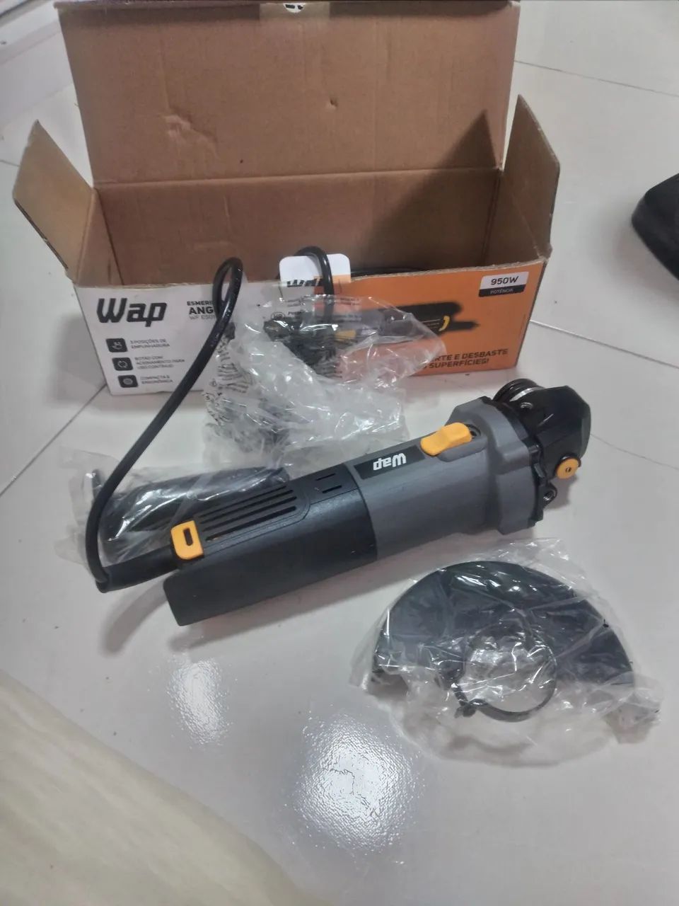 Vendo esmerilhadeira WAP angular 5", 950W e 127V - Foto 3