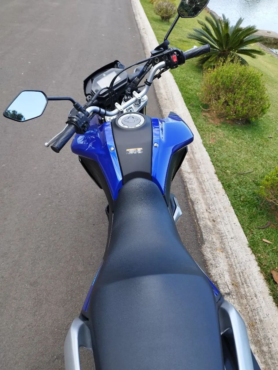 Lander XTZ 250 Connected  - Foto 3