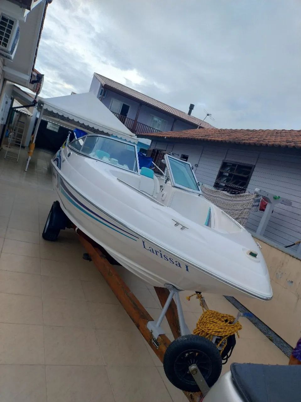 Lancha focker...19 pés. Barbada