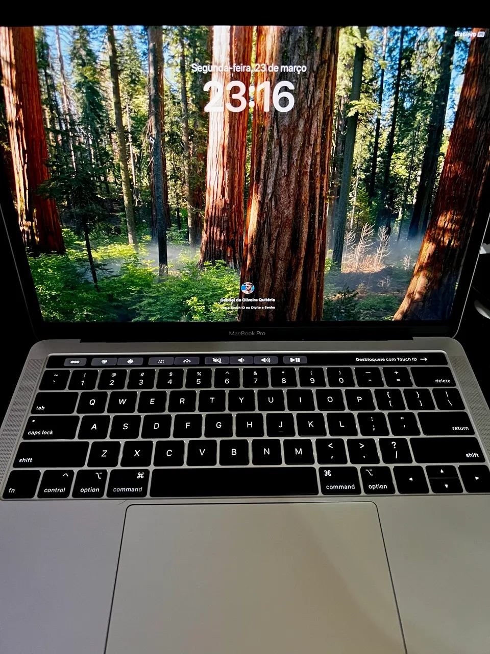 極美品　MacBook Pro 13インチ 2019（A2159) 8世代i5 MacBook Pro 中古 美品 2019年Apple Retina Touch Bar A2159 スペース