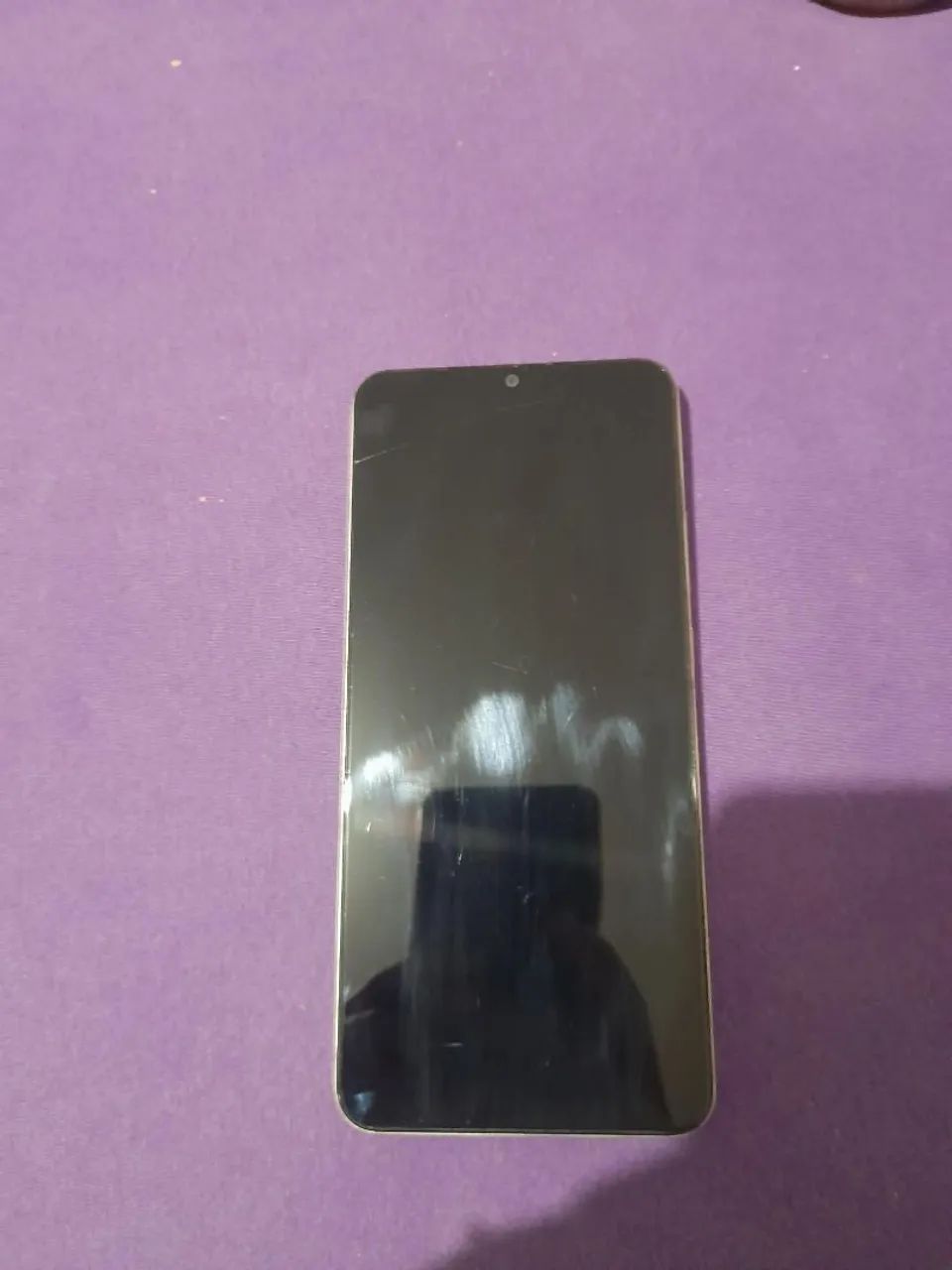 Vendo celular C61 semi-novo 