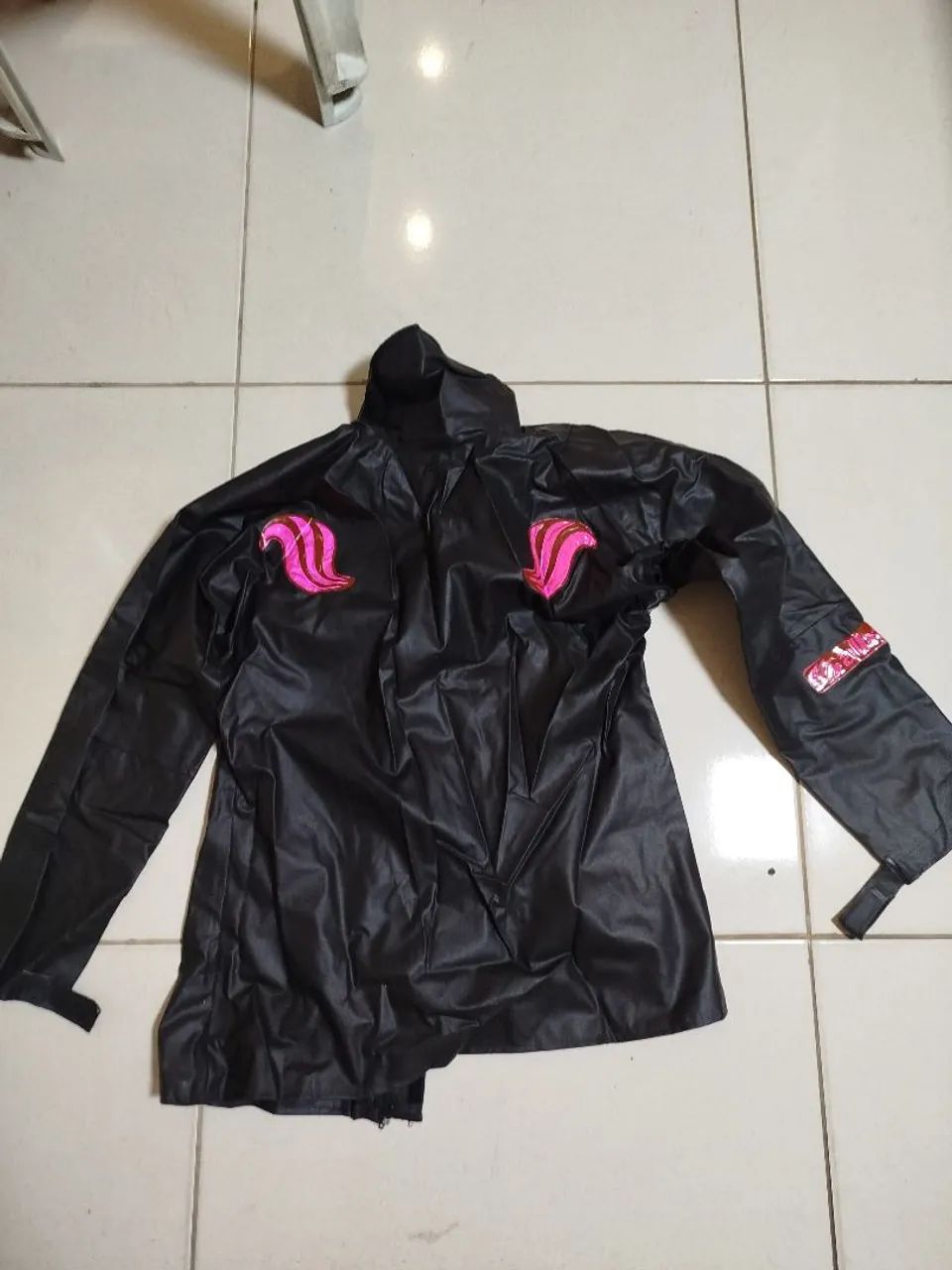 Vendo capa de chuva para moto feminina alba - Foto 2