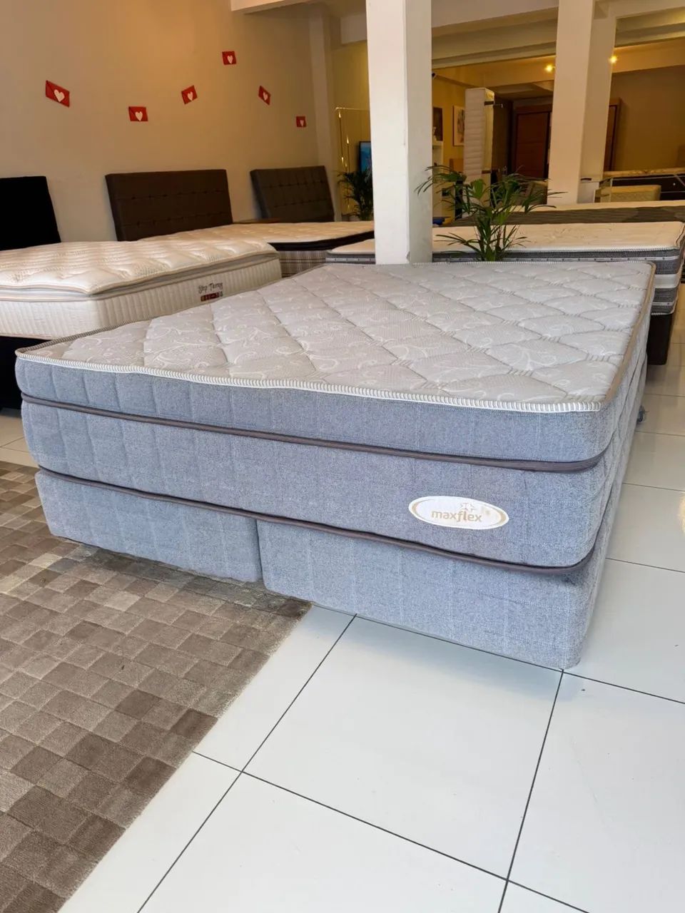 Cama Queen SIZE MAXFLEX SEMINOVA TOP COM COLCHÃO - entrego! 