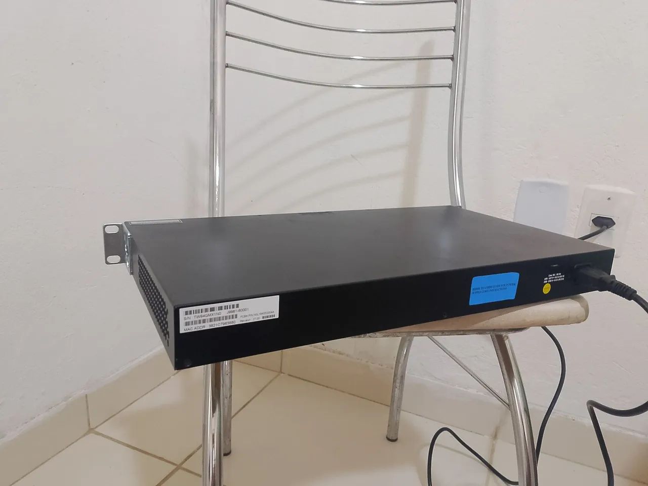 switch HPE OfficeConnect - Foto 5