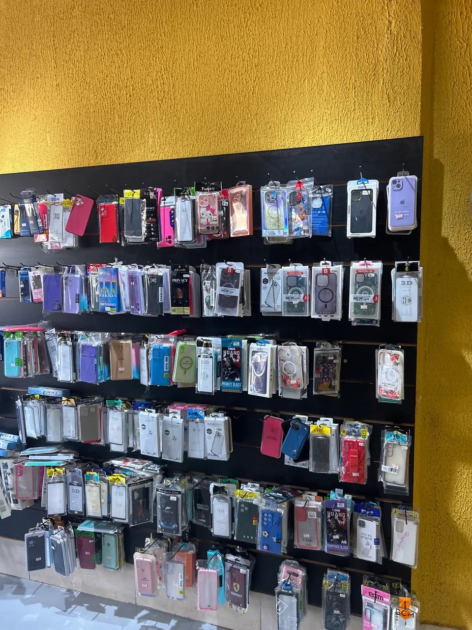 Venda de lote de capinhas e películas 