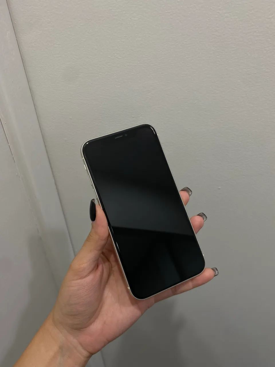 IPHONE 11 64gb Branco  - Foto 3
