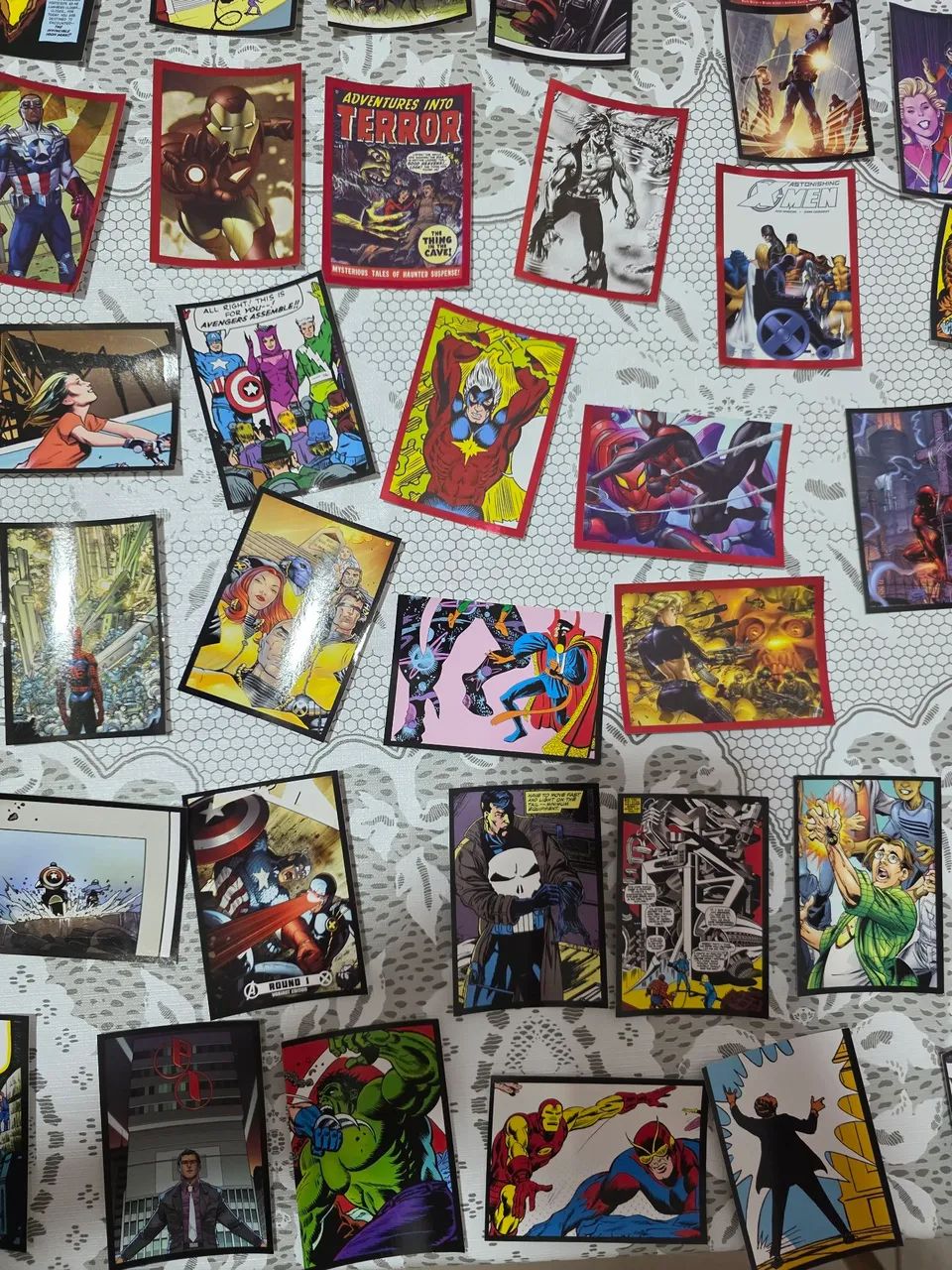 Figurinhas e cards Marvel anniversary - Foto 4