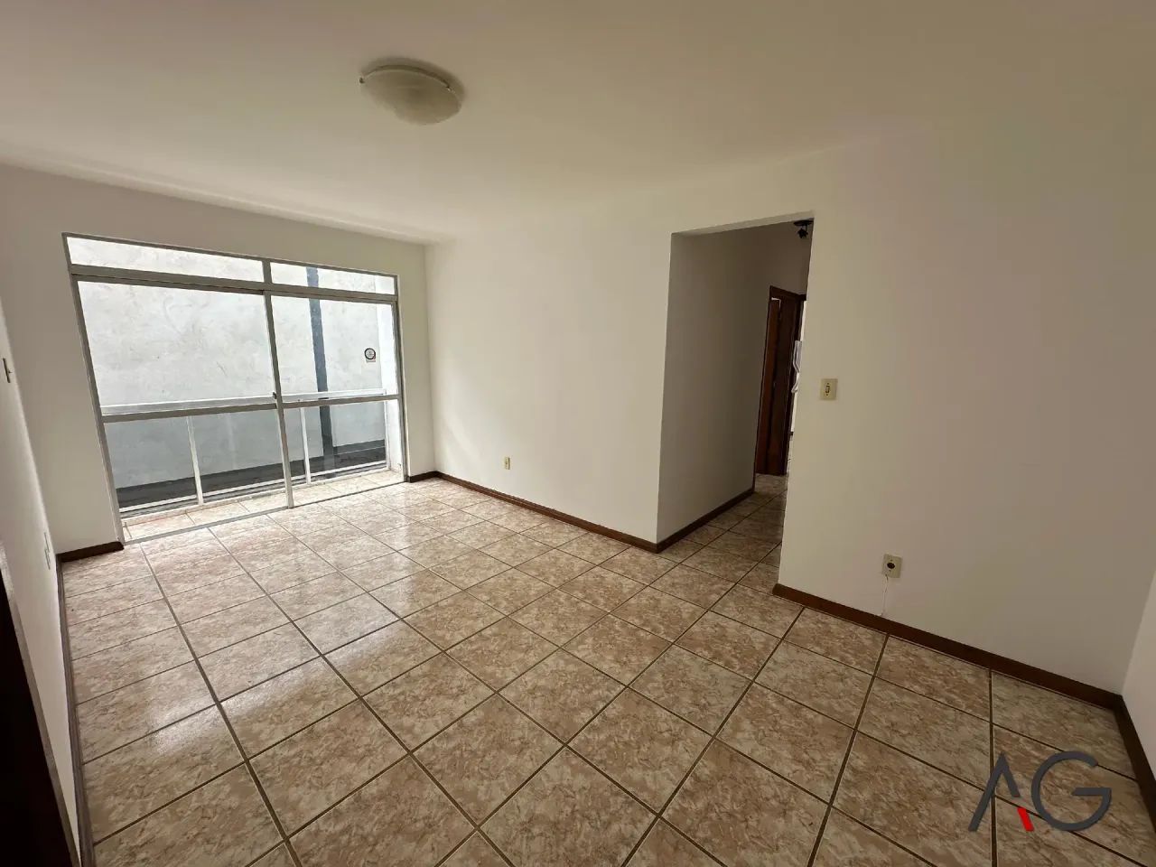 Apartamento para aluguel possui 60 m² com 2 quartos em Abraão - Florianópolis - SC - Foto 5