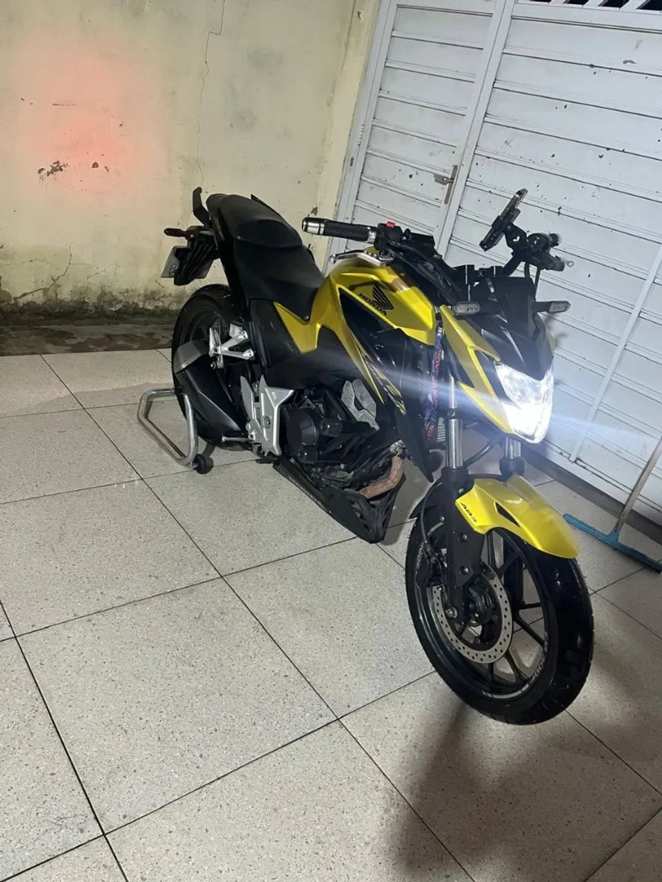 Vendo Cb Twister 2023