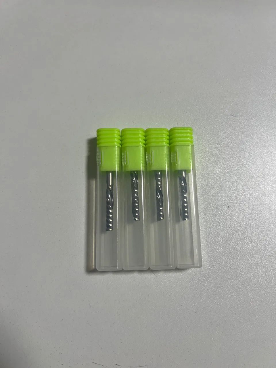 4 FRESAS 4MM 2 CORTES PARA HALTER CNC