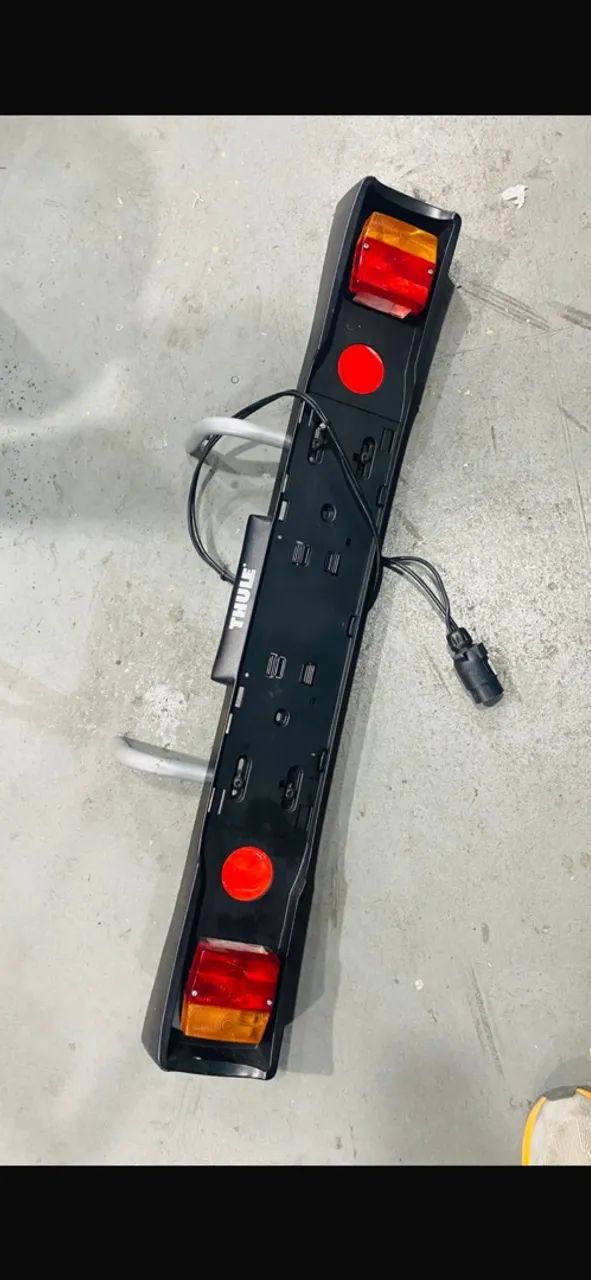 Engate thule 2bikes já com régua da placa  - Foto 2