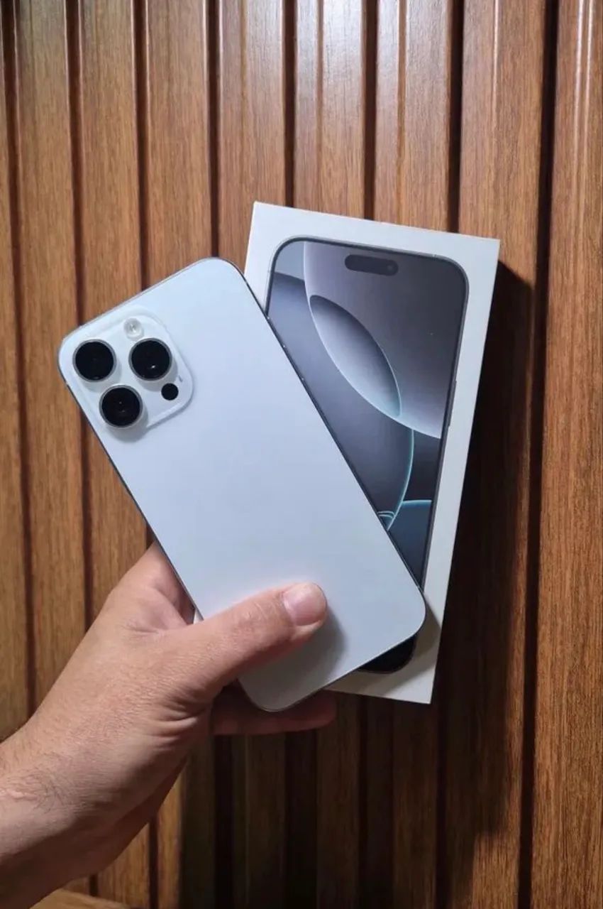 iPhone 16 pro Max 256GB. Com nota.