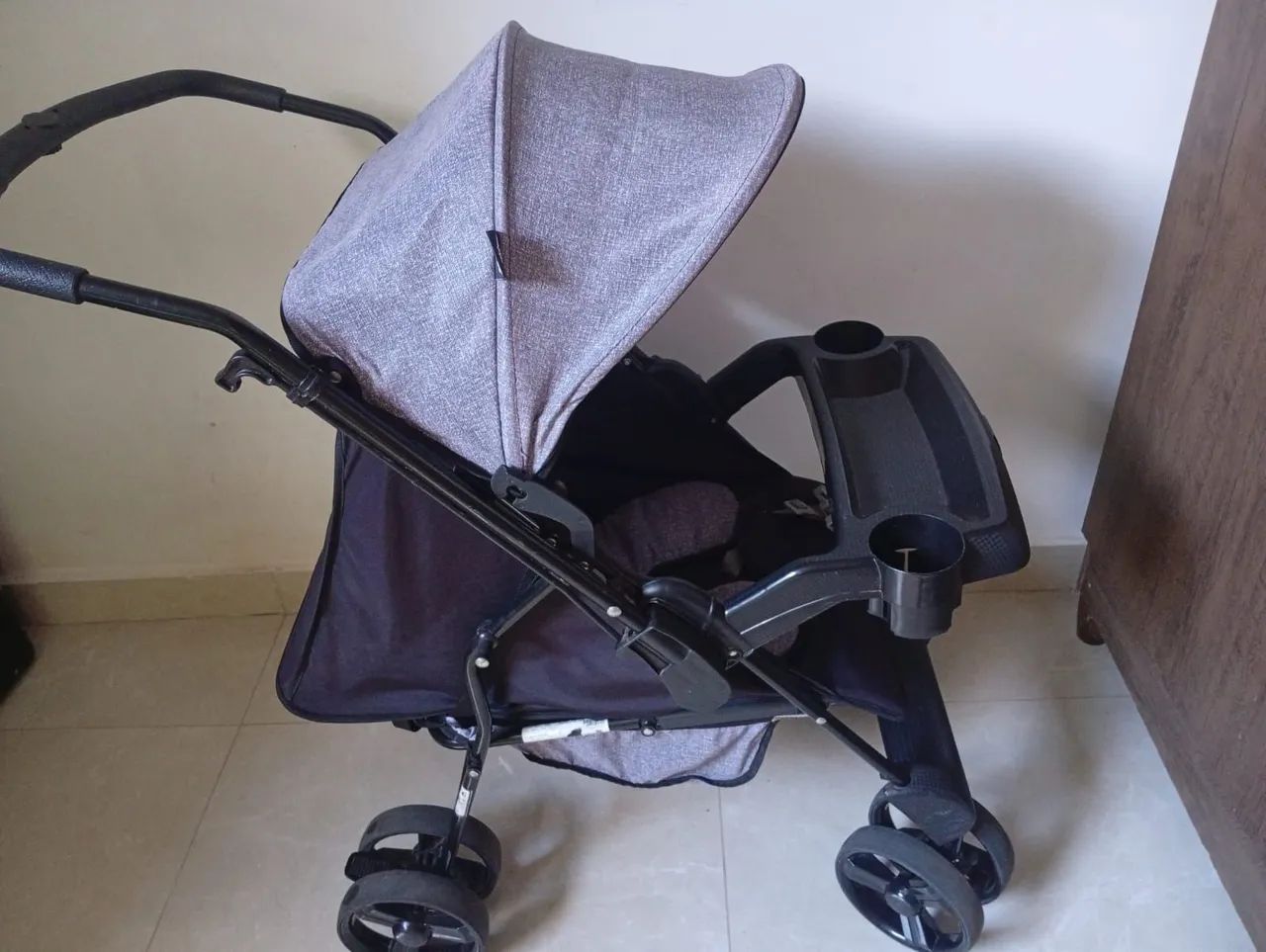 Carrinho de bebê com bebê conforto ? - Foto 2