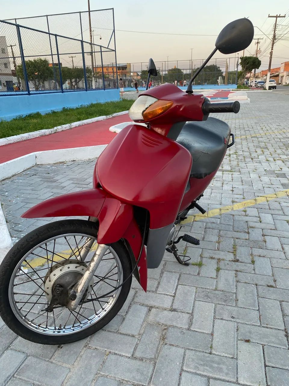 Biz 100 - Foto 2