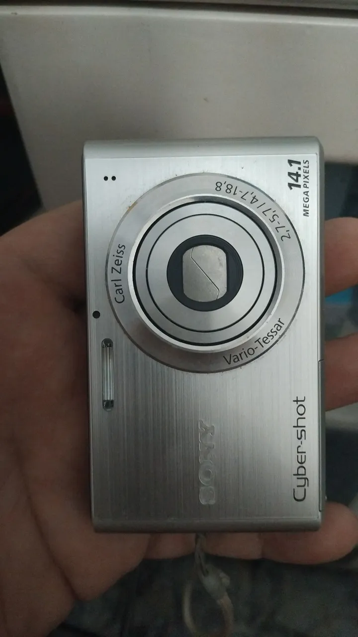 Câmera Sony Cyber-shot DSC-W5 para aproveitamento de peças