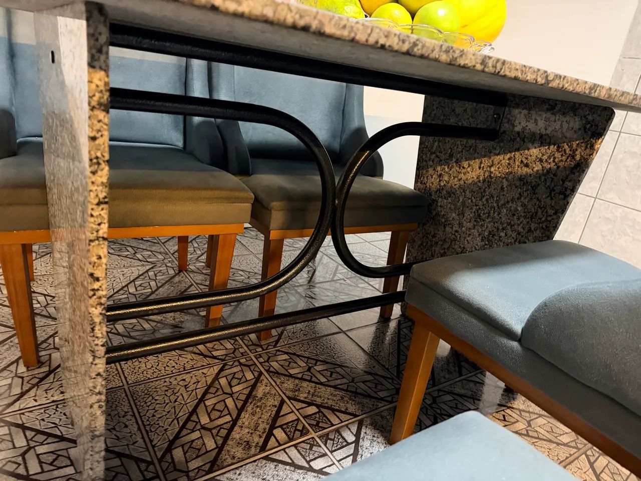 Mesa jantar de MÁRMORE 6 lugares  - Foto 3