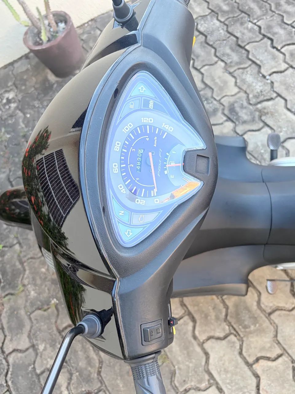 Biz 125 ES - Foto 4