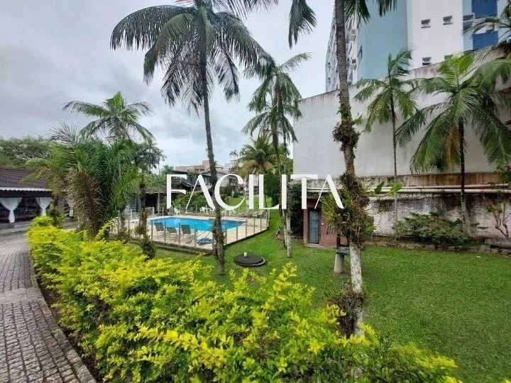 Casa com 7 quartos no bairro Carvoeira, Florianópolis - Foto 2