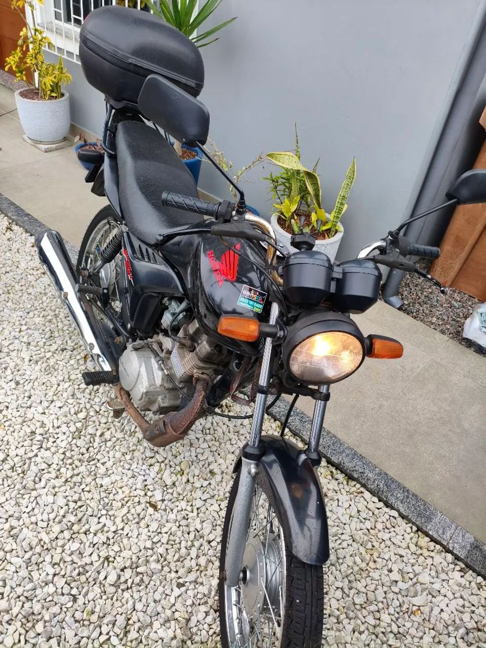 Moto fan 125 es 2011 