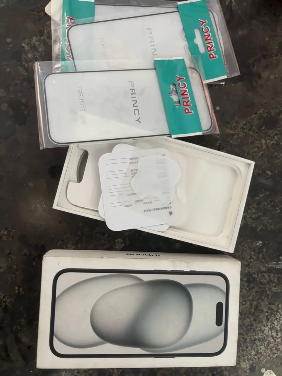 iPhone 15  128 gb - Foto 4