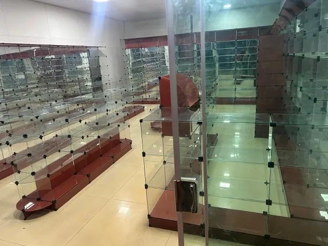 Vitrines Modulares Premium em Vidro Temperado - Foto 5