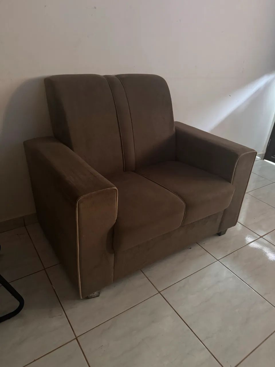 CONJUNTO DE SOFÁ CINZA (2 e 3 lugares) - Foto 2