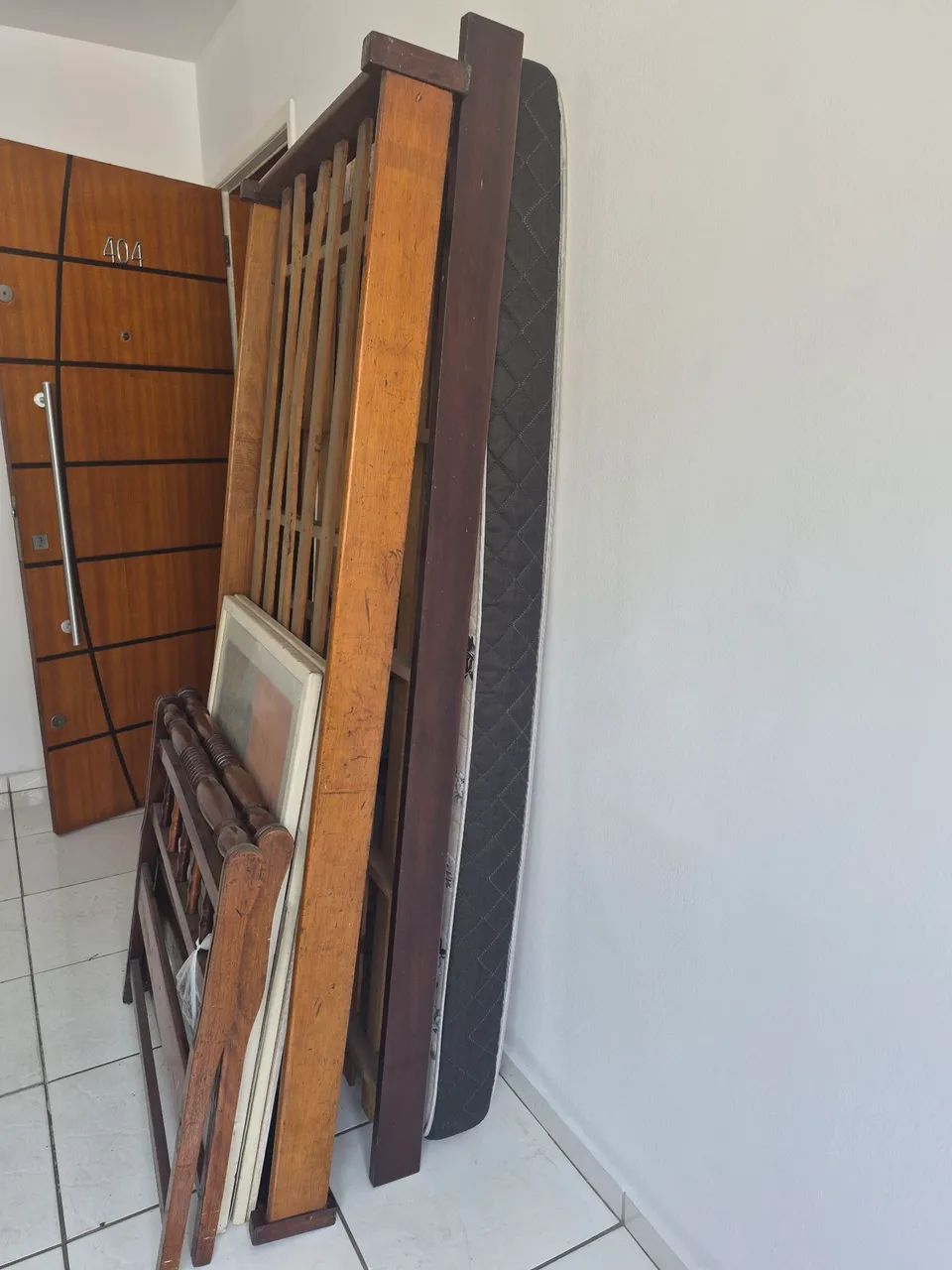 Cama solteiro antiguidade  - Foto 2