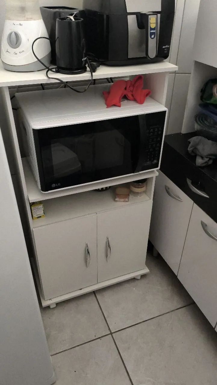 Armário para microondas 
