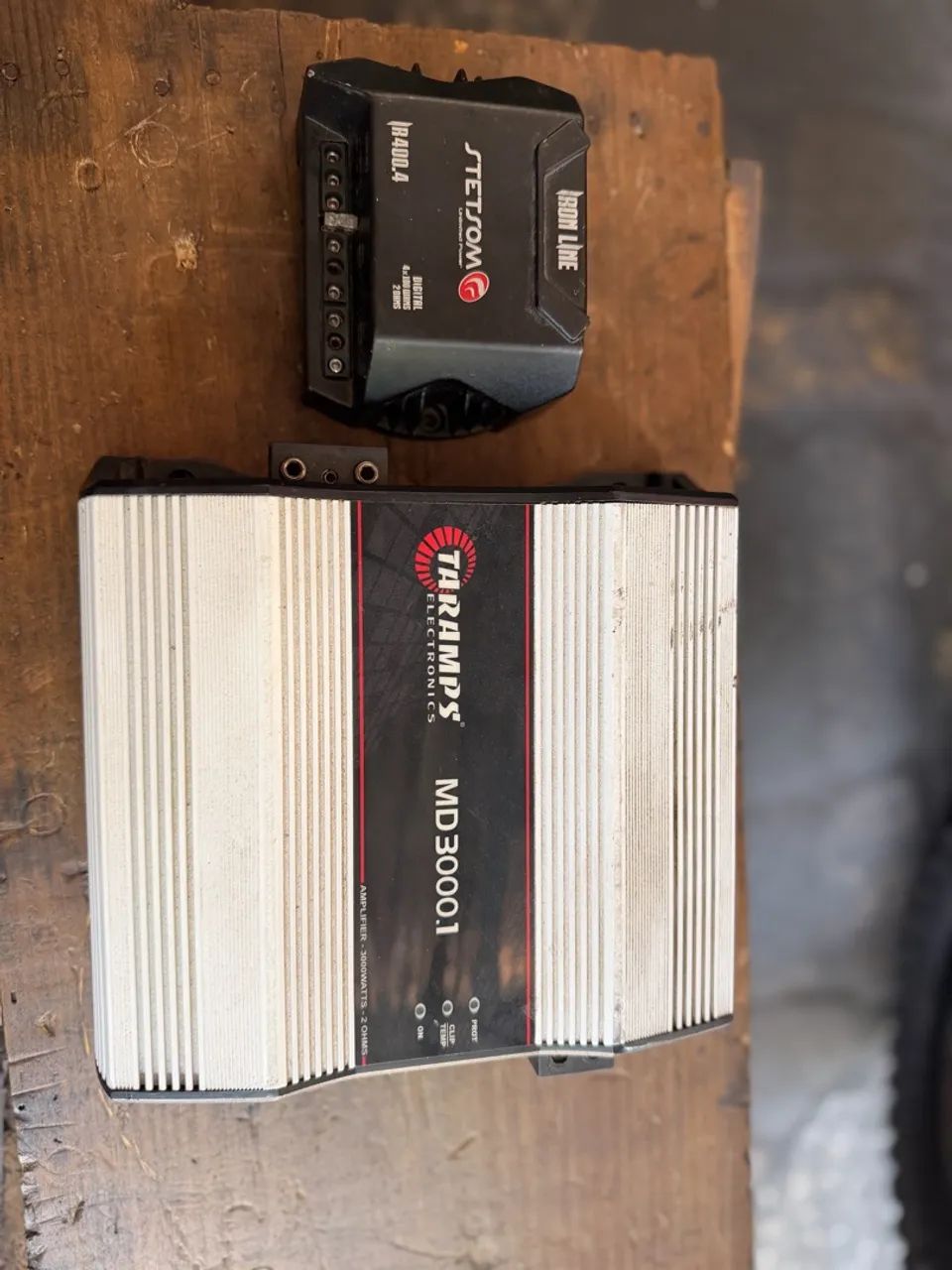 Módulo de 3000 e 400. 2 OHMS cada 