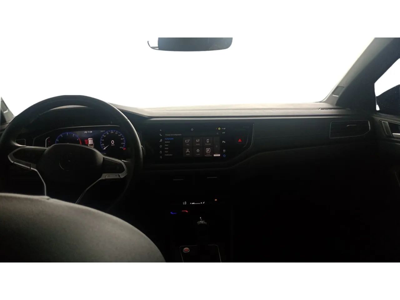 Volkswagen Nivus Highline 1.0 200 TSI Flex Aut., foto 9 de 16