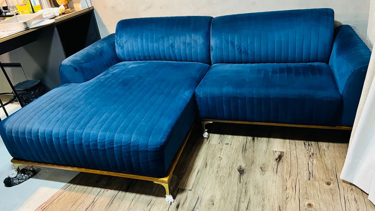 VENDA SOFÁ VELUDO EUCALIPTO 