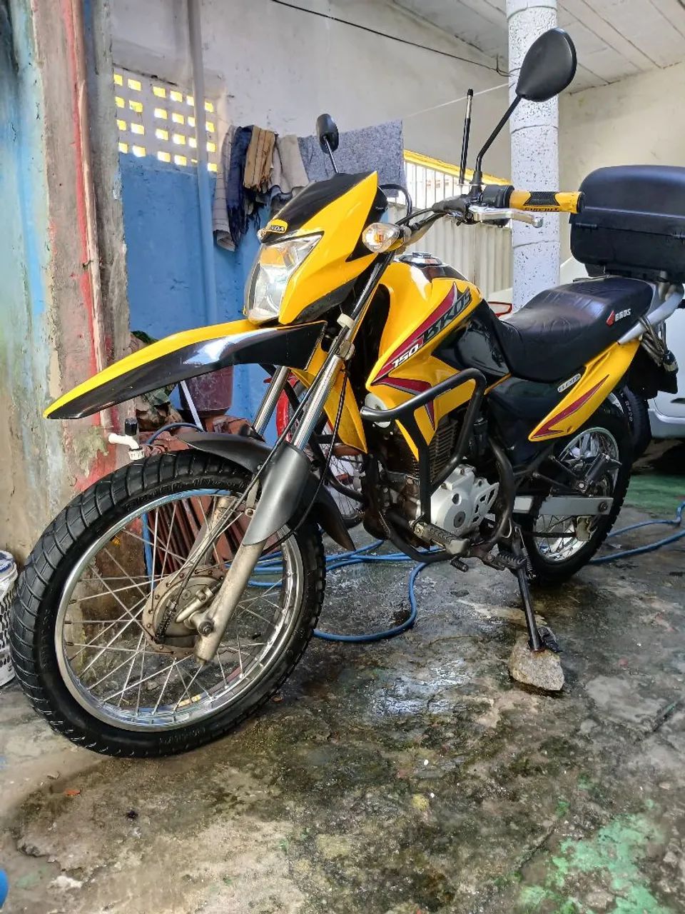 Bros 150 2014.