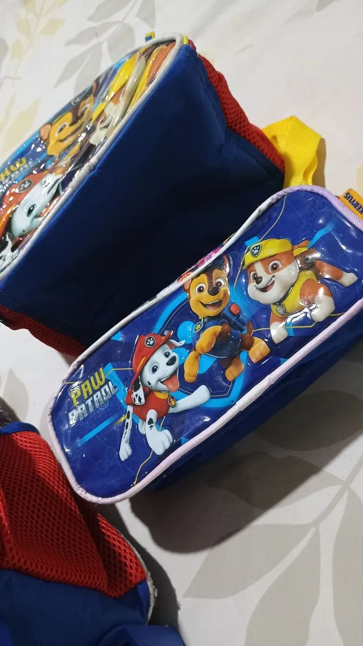 Kit completo de bolsa escolar/ semi-novo  - Foto 4
