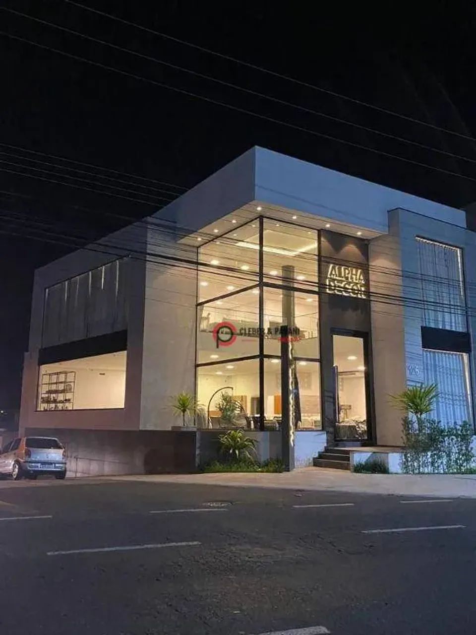 Prédio comercial com 3 pavimentos integrados na Av Giseke Constantino - Foto 2