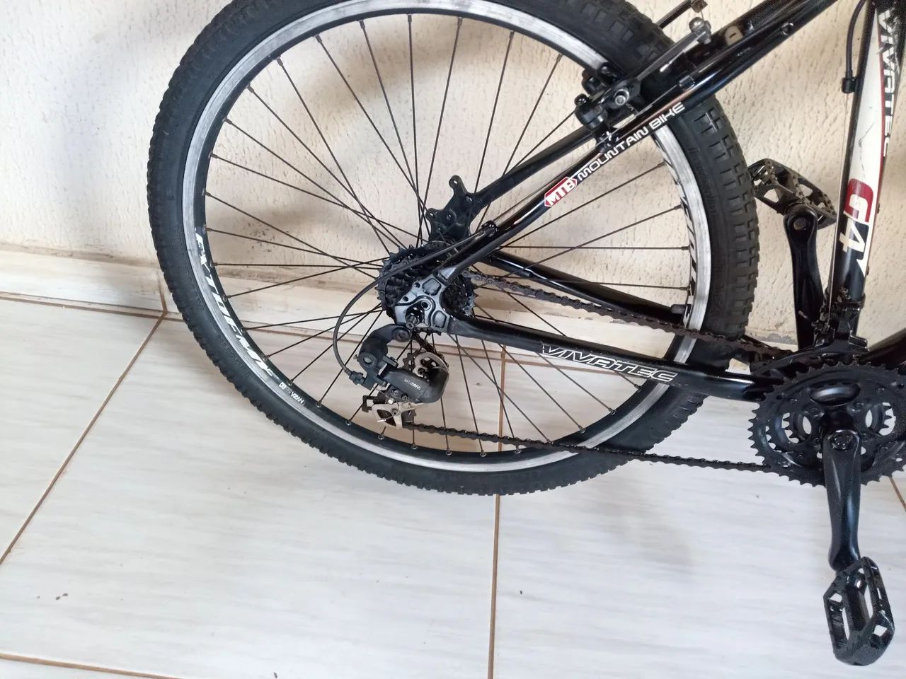 Bicicleta aro 26 alumínio  - Foto 4