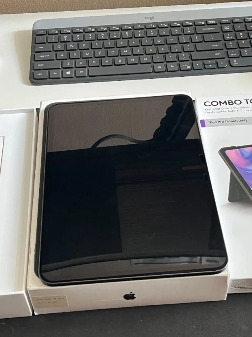Kit iPad Pro M4 11? 256 GB + Apple Pencil Pro + Logitech Combo Touch - Foto 4