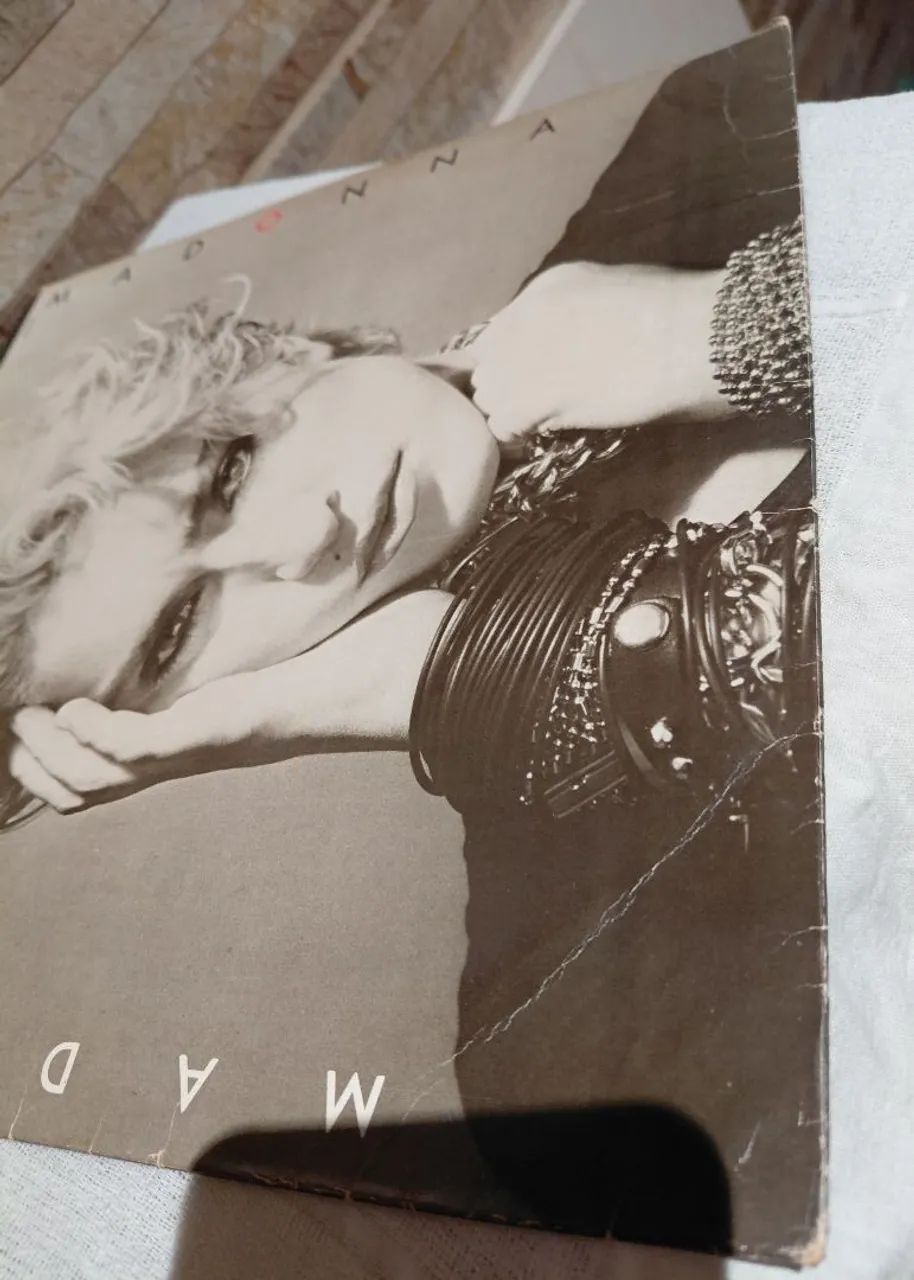 Vinil Madonna Debut 1983 - Foto 3