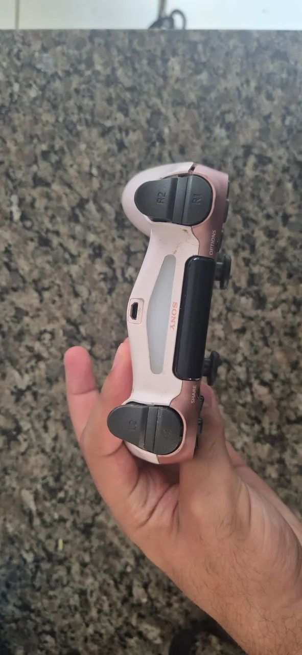 Controle de ps4 rosa - Foto 2